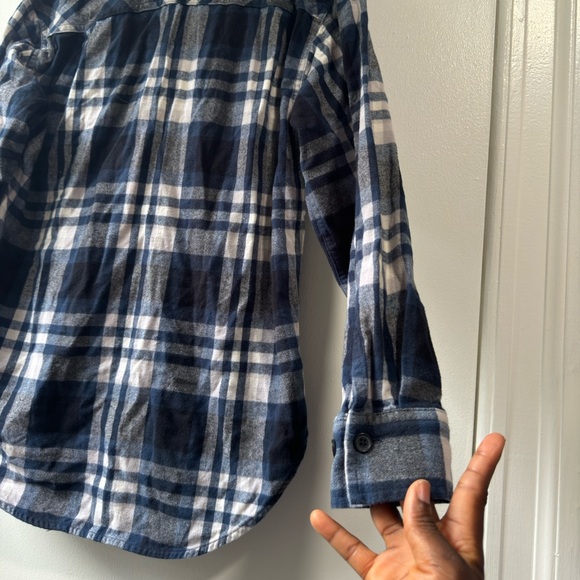 Aritzia The Group by Babaton Fisher Shirt Plaid flannel button-up Sz XS - Picture 7 of 12